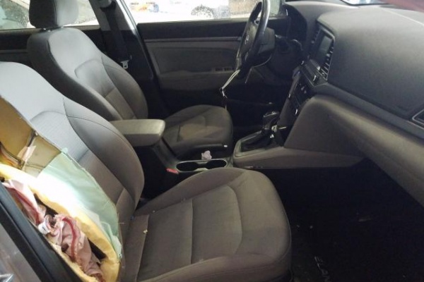 фото Hyundai Elantra SEL