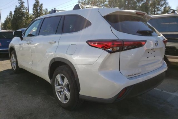 фото Toyota HIGHLANDER HYBRID LE