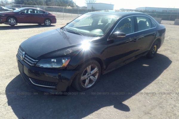 фото Volkswagen Passat SE