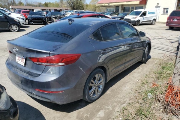 фото Hyundai Elantra SEL