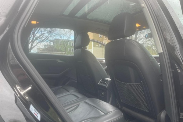 фото Audi Q5 PREMIUM