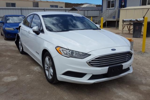 фото Ford Fusion SE HYBRID