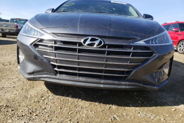 фото Hyundai Elantra SEL