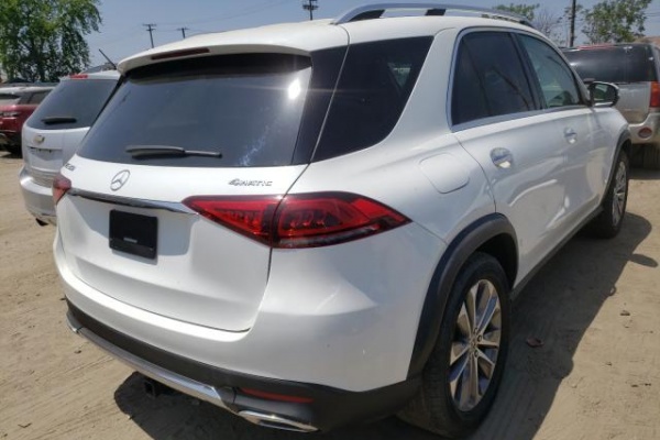 фото Mercedes-Benz GLE 350 4MATIC