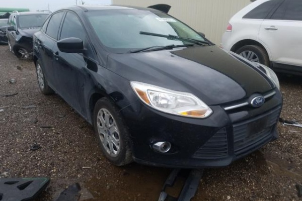 фото Ford Focus SE