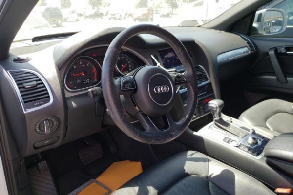 фото Audi Q7 PRESTIGE