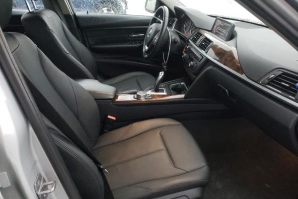 фото BMW 328 I SULEV