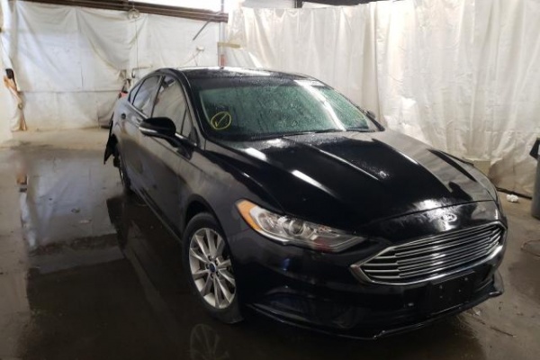 фото Ford Fusion SE
