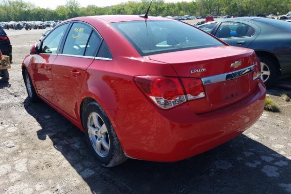 фото Chevrolet Cruze LT