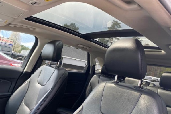 фото Ford Edge Titanium