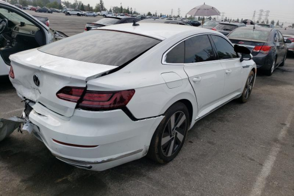 фото VOLKSWAGEN ARTEON SE