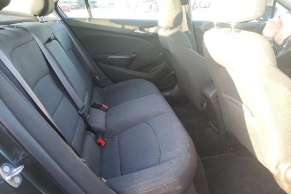 фото Chevrolet Cruze LT