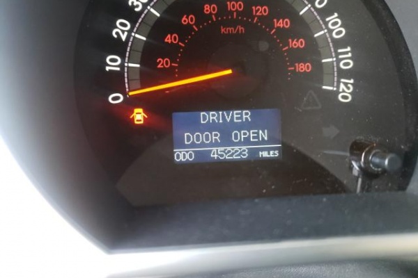 фото Toyota Sequoia PLATINUM