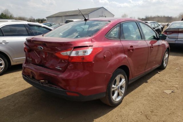 фото Ford Focus SE