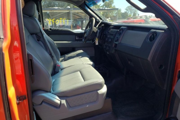 фото Ford F-150 SUPER CAB