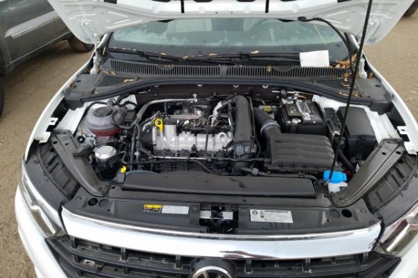 фото Volkswagen Jetta S