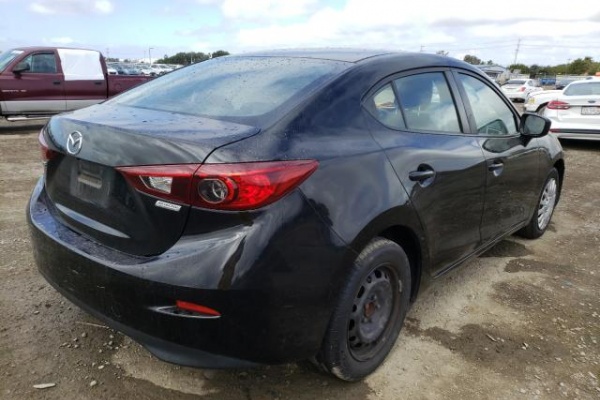 фото Mazda 3 SPORT