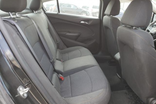 фото Chevrolet Cruze LT