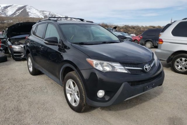 фото Toyota RAV4 XLE