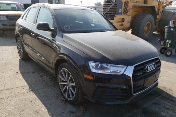 фото Audi Q3 PREMIUM