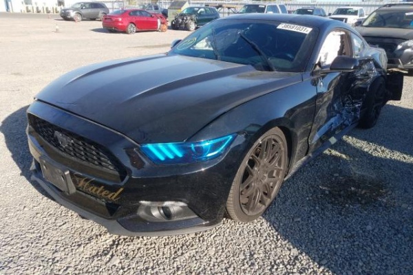 фото Ford Mustang