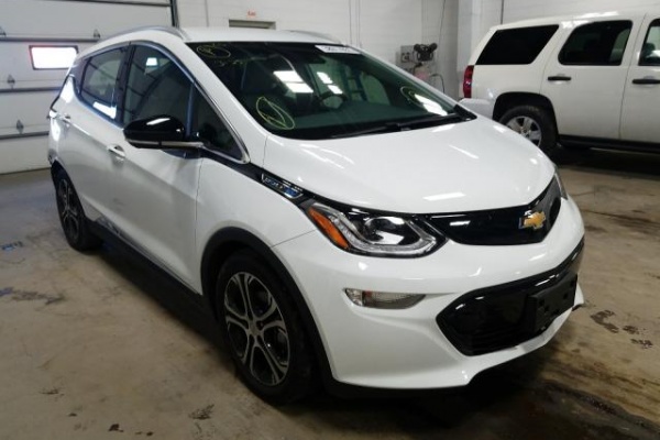 фото Chevrolet Bolt EV PREMIER