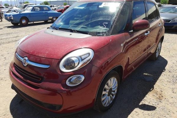 фото Fiat 500L EASY