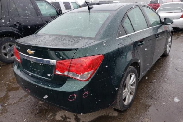 фото Chevrolet Cruze