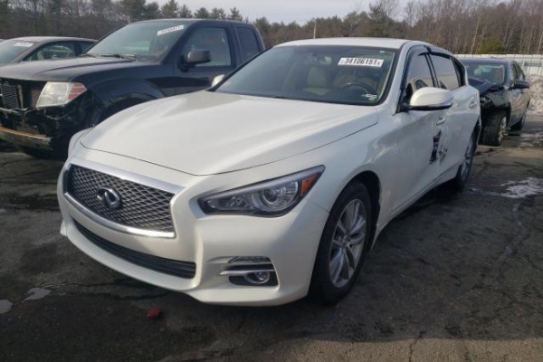 фото Infiniti Q50 BASE