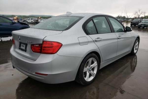 фото BMW 328 I SULEV