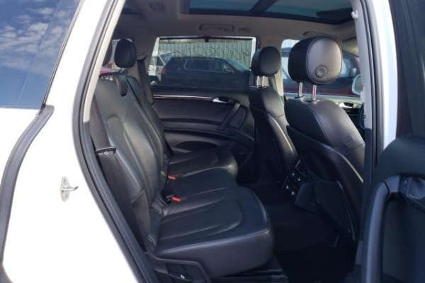 фото Audi Q7 PRESTIGE