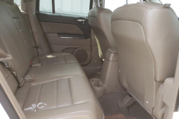 фото Jeep Compass LIMITED