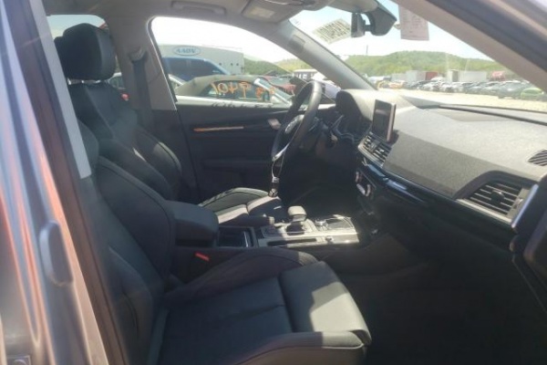 фото Audi Q5 PRESTIGE