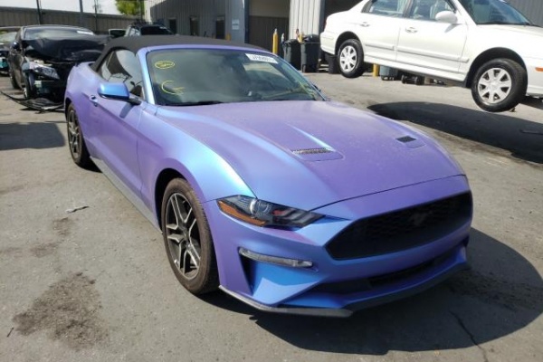 фото Ford Mustang