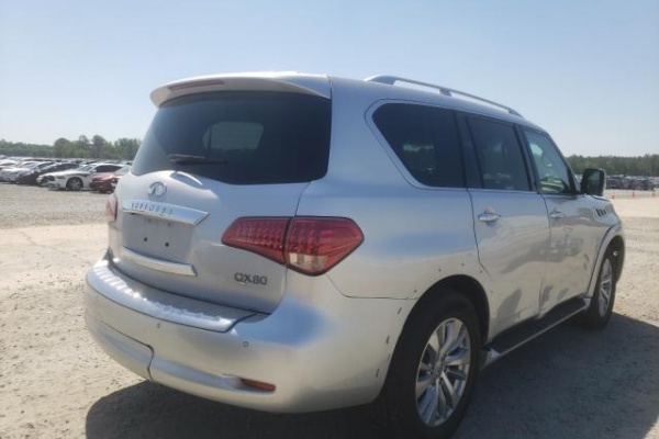 фото Infiniti QX80