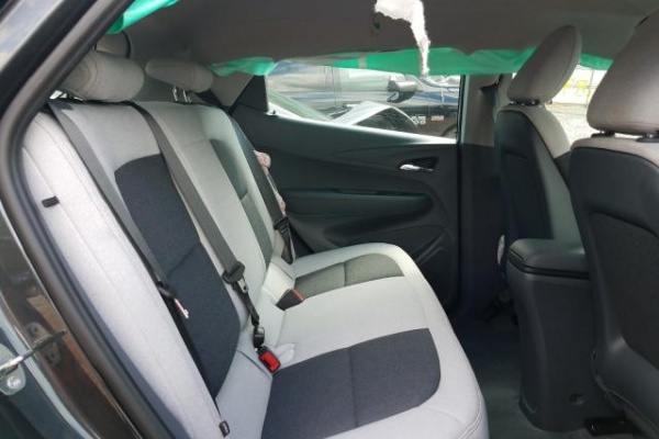 фото Chevrolet Bolt EV LT