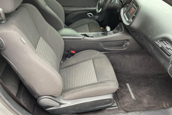 фото Dodge Challenger