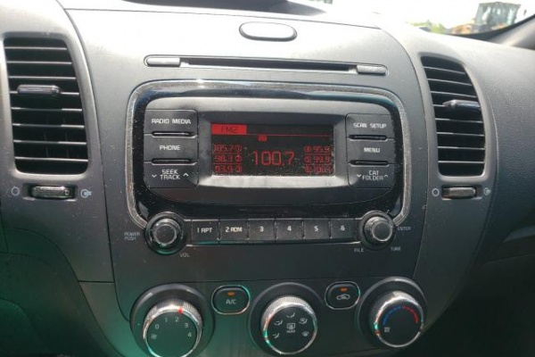 фото Kia FORTE LX