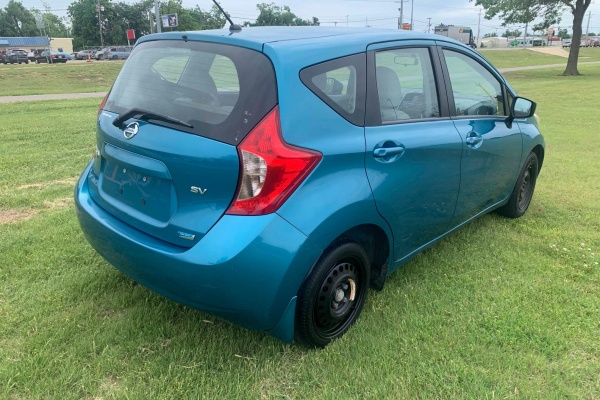 фото Nissan VERSA NOTE S