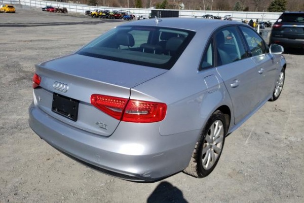 фото Audi A4 Premium