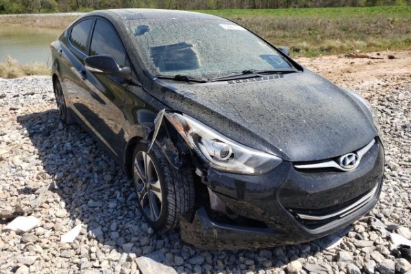 фото Hyundai Elantra SE