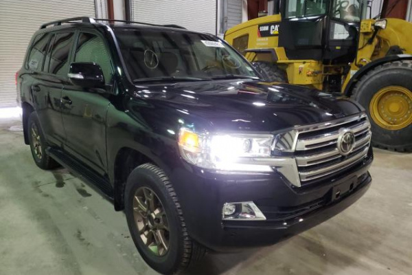 фото TOYOTA LAND CRUISER PRADO