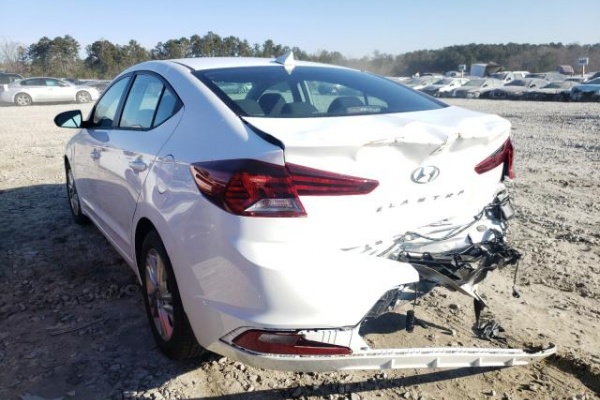 фото Hyundai Elantra SEL