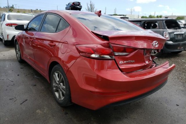 фото Hyundai Elantra SEL