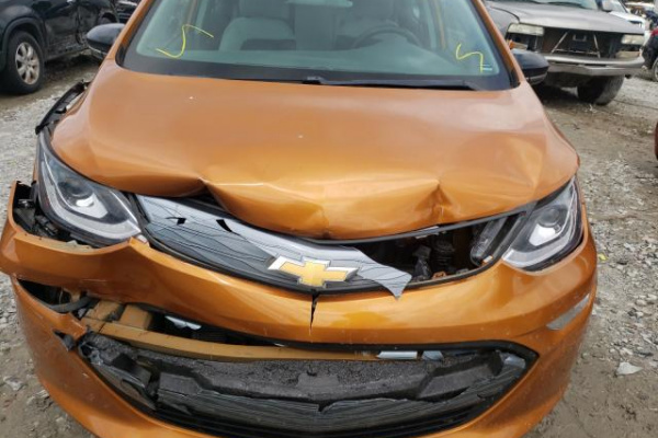 фото CHEVROLET BOLT EV