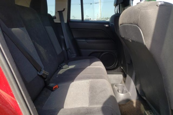 фото jeep  COMPASS SPORT