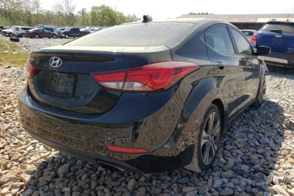 фото Hyundai Elantra SE