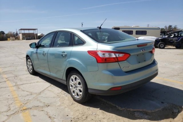 фото Ford Focus SE