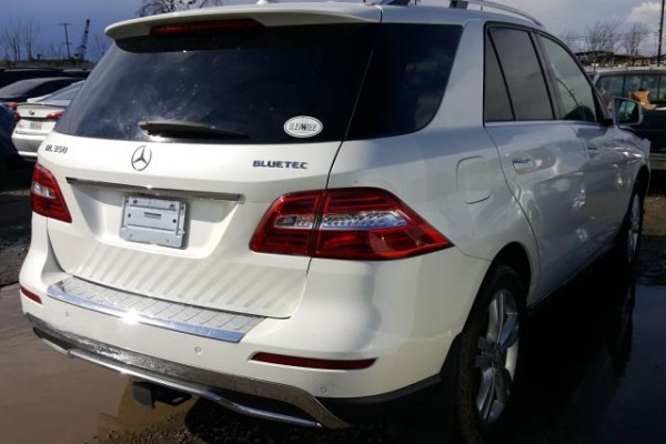 фото Mercedes-Benz ML 350 BLUETEC