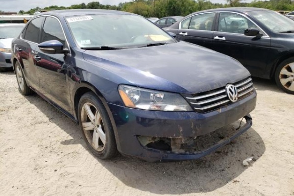 фото Volkswagen Passat SE